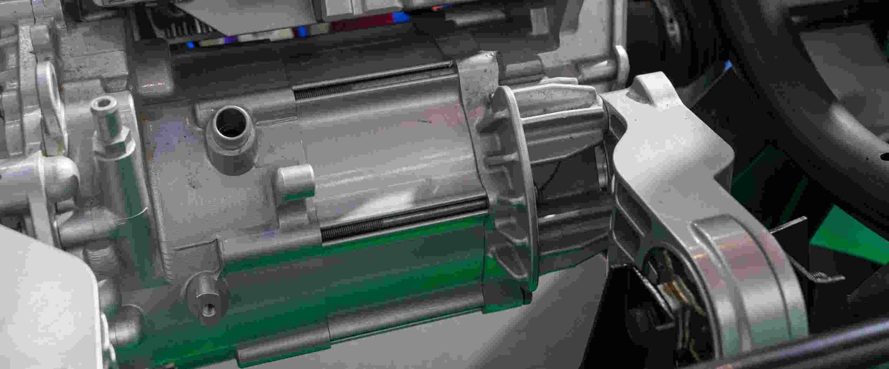 Image of WIE FUNKTIONIERT EIN ELEKTROMOTOR? EINFACH ERKLÄRT