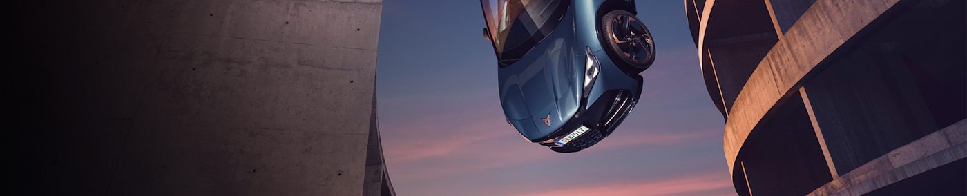 Der Cupra Tavascan ist mehr als einfach ein weiterer Elektro-SUV. Der sportliche Spanier fällt auf mit seinem markanten Außen- und Innen-Look. Wahlweise fahren Sie ihn mit 286 oder 340 PS, Heck- oder Allradantrieb und bis über 500 Kilometer weit.