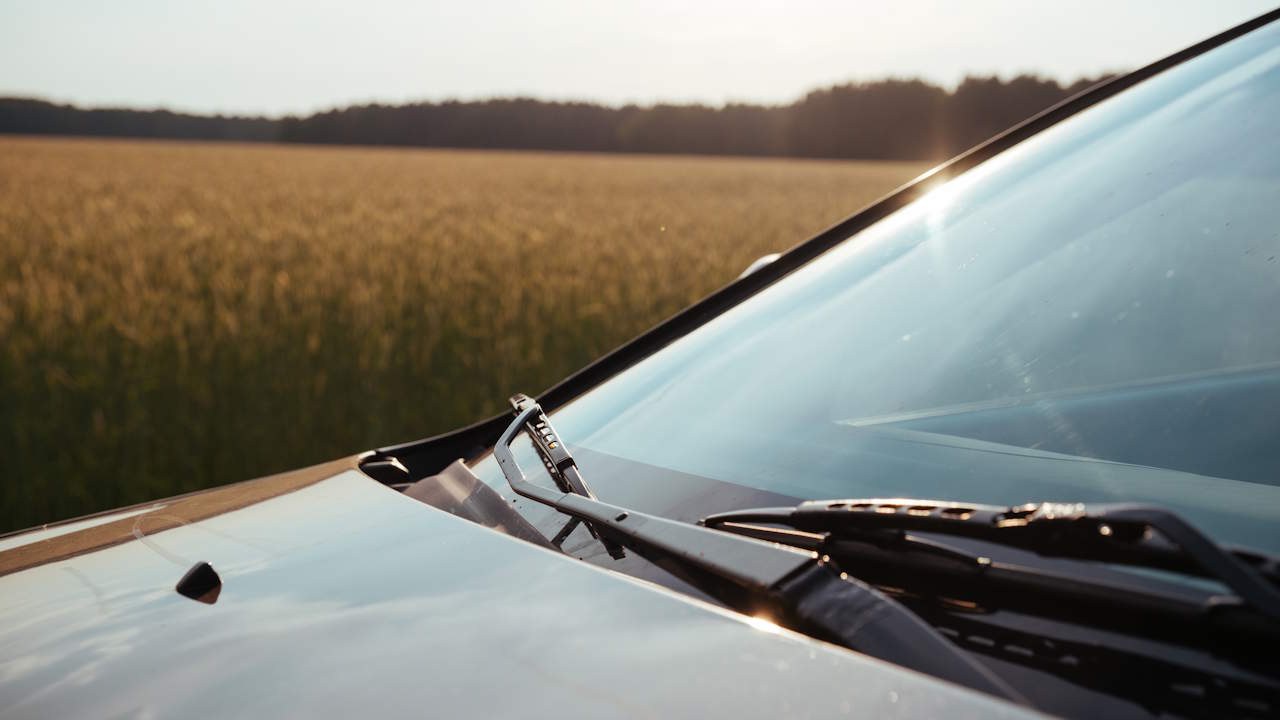 Preview Image of DARF MAN OHNE SCHEIBENWISCHER FAHREN?