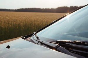 Preview Image of DARF MAN OHNE SCHEIBENWISCHER FAHREN?