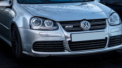 DER VW GOLF R32 (2002-2004)