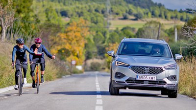 DIESES AUTO SCHÜTZT VOR RADFAHRERUNFÄLLEN