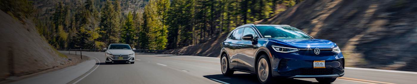 Diesmal geht’s nicht um die Reichweite bei Elektroautos, sondern um ihre Effizienz bei hohen Geschwindigkeiten. Wir schauen uns an, welche Fahrzeuge bei Tempo 130 km/h besonders sparsam laufen, und wer zu den Stromfressern zählt.