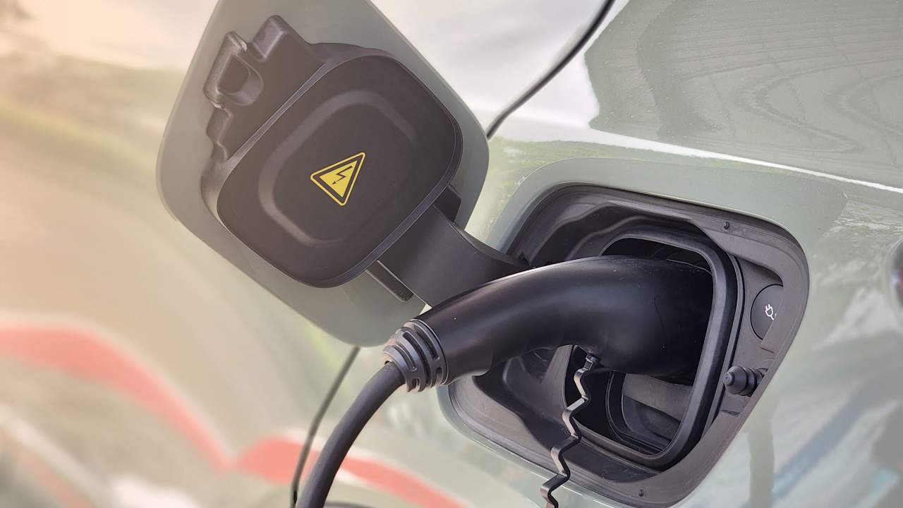 Preview Image of ELEKTROAUTO: MEIN NEUES E- AUTO KANN V2G UND V2L – BRAUCHE ICH DAS?