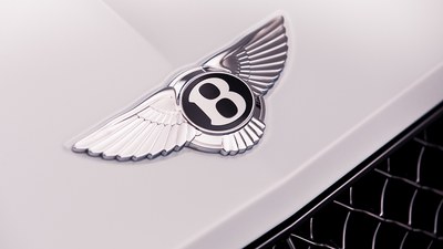 FLIESSBANDARBEIT BEI BENTLEY