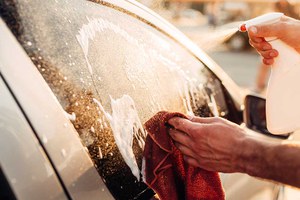 Preview Image of SOMMERPFLEGE FÜR IHR AUTO