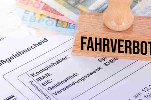 Preview Image of VERKEHRSSÜNDEN: DIESE FEHLER MACHEN AUTOFAHRER IMMER WIEDER