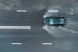 Preview Image of WAS TUN BEI AQUAPLANING?