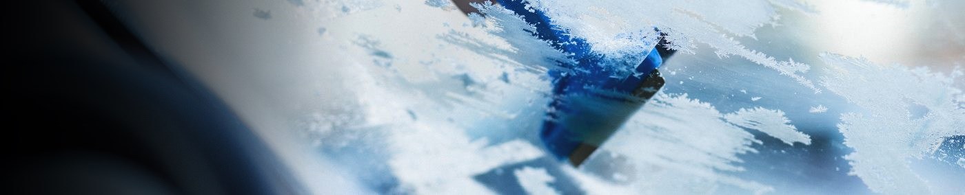 Die wirklich besten Methoden und Hausmittel, wie Sie Ihre Autoscheiben rasch und einfach enteisen oder das Vereisen sogar vermeiden können.