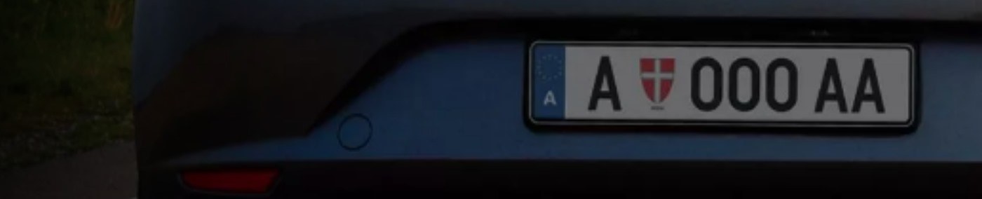 Die Möglichkeit der Anmeldung eines Wunschkennzeichens gibt es seit Anfang der 90er. Generell kann jeder ein Wunschkennzeichen beantragen. Es gibt jedoch bestimmte Vorgaben, an die man sich halten muss.